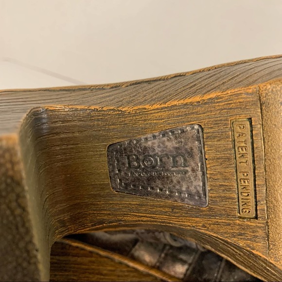 Born Haddon Metallic Bronze Distressed Leather Heeled  Clogs Womens Size 9 - Picture 12 of 13